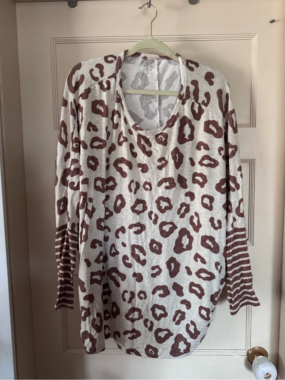 Women’s Cream and Brown Leopard Print Long Sleeve Tee